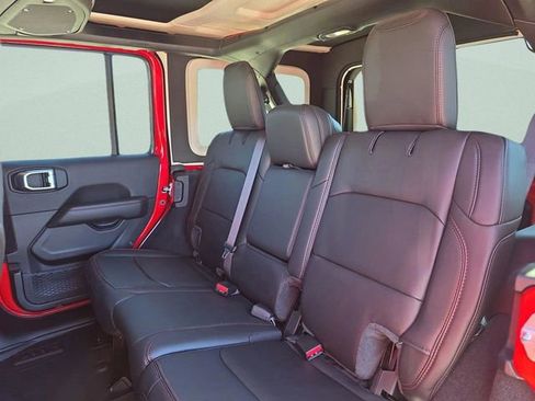 New 2026 Jeep Wrangler Unlimited Rubicon AWD/4WD image 16