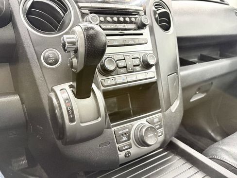 Used 2013 Honda Pilot Touring image 18