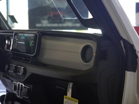 New 2026 Jeep Wrangler Sport AWD/4WD image 22