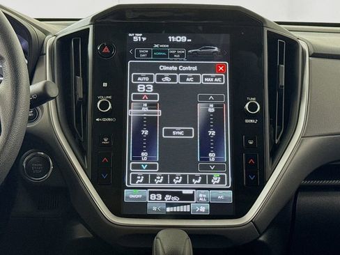 Used 2025 Subaru Crosstrek 2.0i Premium image 15