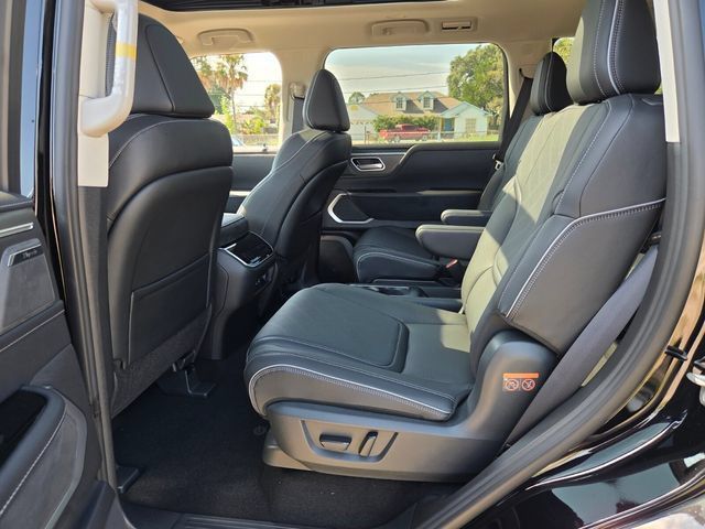New 2027 INFINITI QX80 Luxe w/ Cargo Package AWD/4WD image 11