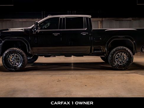 Used 2025 GMC Sierra 3500 Denali w/ Denali Reserve Package image 5