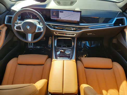 Used 2024 BMW X5 xDrive40i w/ M Sport Package image 14