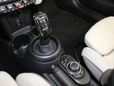 Certified 2023 MINI Cooper S image 15