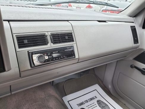 Used 1988 GMC Sierra 1500 Sierra SL image 14