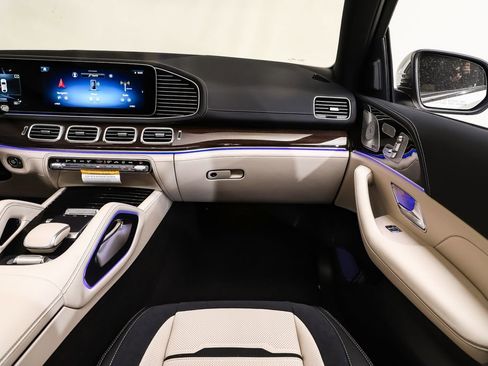 New 2026 Mercedes-Benz GLE 53 AMG 4MATIC Coupe image 18