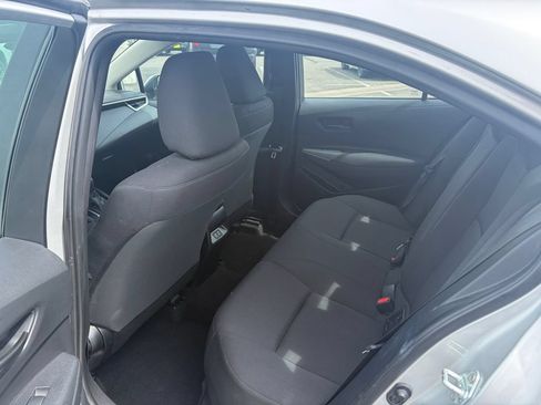 Used 2024 Toyota Corolla LE FWD image 5