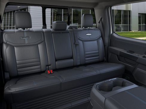 New 2026 Ford F350 Platinum w/ FX4 Off-Road Package image 11