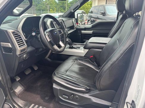 Used 2016 Ford F150 Lariat AWD/4WD image 9