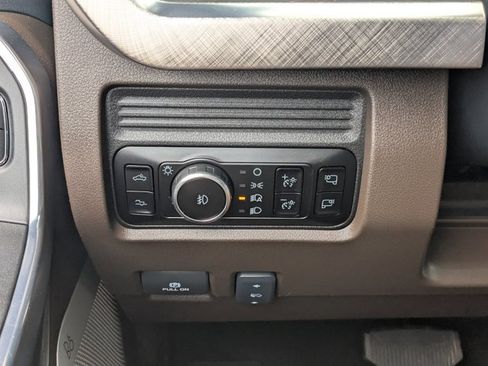 Used 2025 Ford F350 King Ranch image 28