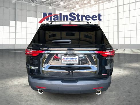 Used 2023 Chevrolet Traverse RS w/ LPO, Floor Liner Package AWD/4WD image 4