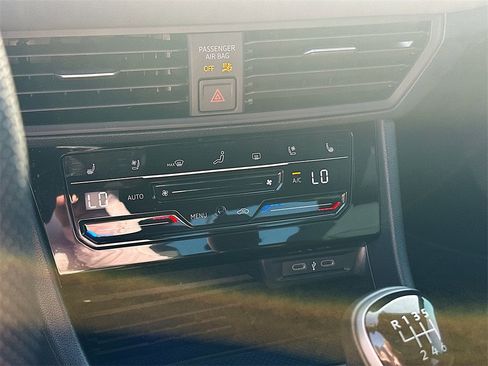 Used 2025 Volkswagen Jetta GLI Autobahn image 14