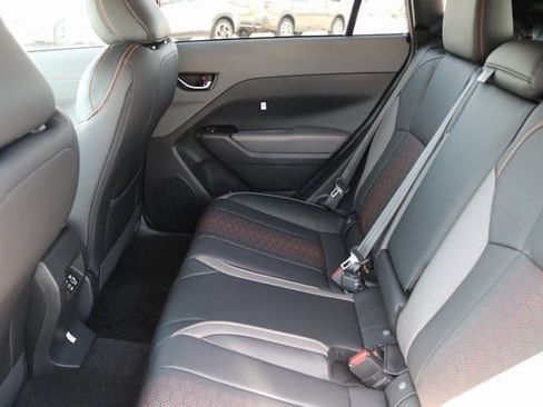 Used 2025 Subaru Crosstrek 2.5i Limited w/ Crosstrek Mirror Package image 17