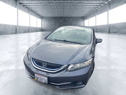 Used 2013 Honda Civic Hybrid Sedan image 2
