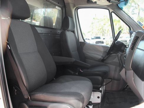 Used 2012 Mercedes-Benz Sprinter 3500 image 38