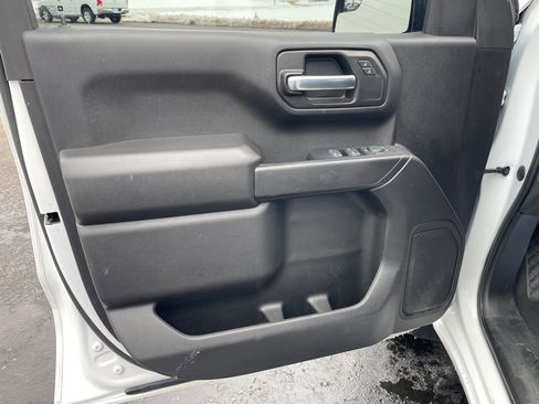 Used 2023 Chevrolet Silverado 1500 Custom Trail Boss w/ LPO, Dark Essentials Package image 18