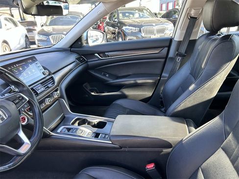 Used 2020 Honda Accord EX-L image 21