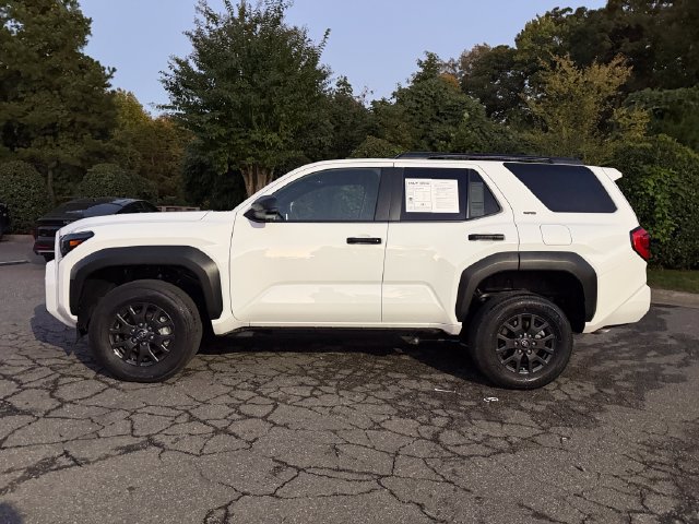 Used 2026 Toyota 4Runner SR5 AWD/4WD image 2