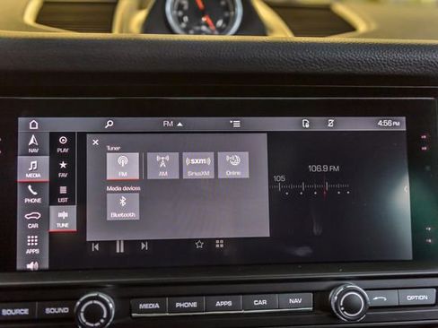 Used 2019 Porsche Macan S image 21