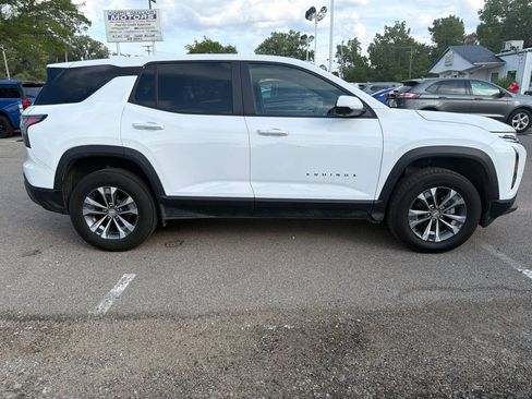 Used 2026 Chevrolet Equinox LT w/ Convenience Package II AWD/4WD image 4