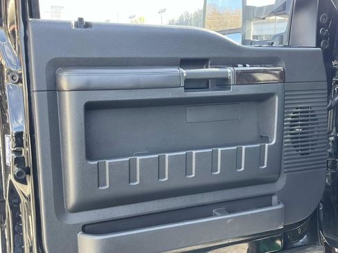 Used 2016 Ford F250 Platinum w/ FX4 Off-Road Package image 24