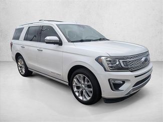 Used 2018 Ford Expedition Platinum video 3