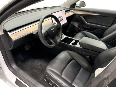 Certified 2023 Tesla Model 3 Standard Range RWD image 9