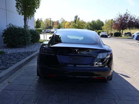 Used 2022 Tesla Model S Plaid AWD/4WD image 7