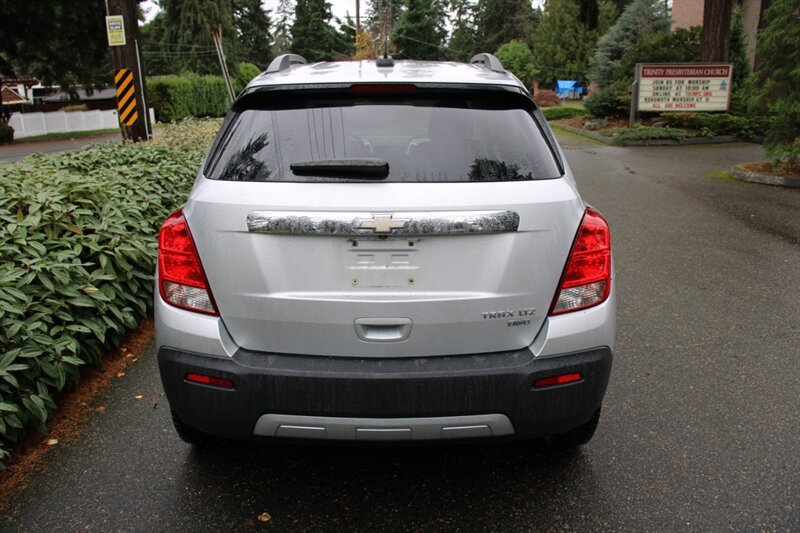Used 2015 Chevrolet Trax LTZ AWD/4WD image 12