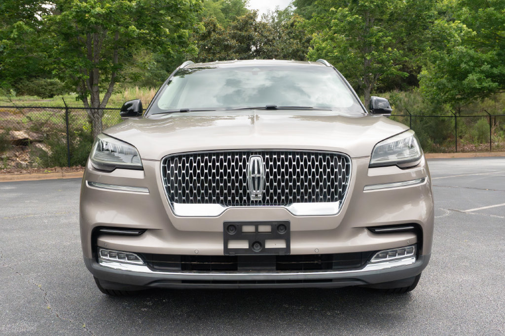 Used 2020 Lincoln Aviator Reserve w/ Elements Package Plus RWD image 3