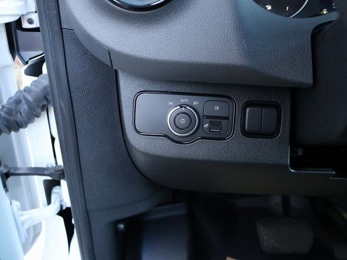 Used 2024 Mercedes-Benz Sprinter 144 Cargo image 40