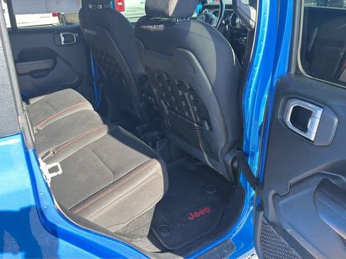 Used 2020 Jeep Gladiator Rubicon AWD/4WD image 24