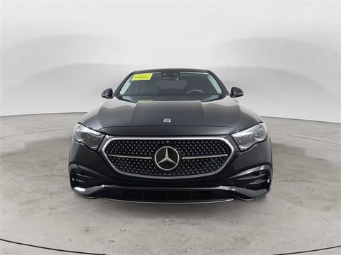 Used 2024 Mercedes-Benz E 350 4MATIC Sedan image 8
