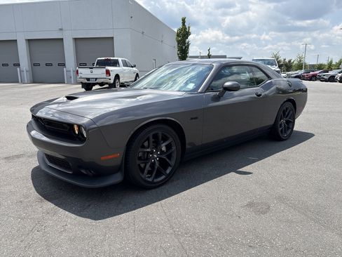 Used 2023 Dodge Challenger R/T w/ Blacktop Package RWD image 5