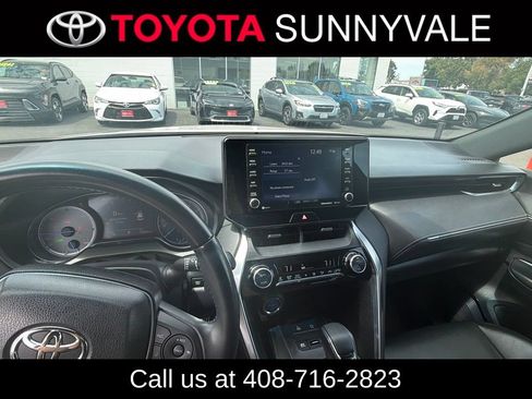 Used 2021 Toyota Venza XLE AWD/4WD image 4