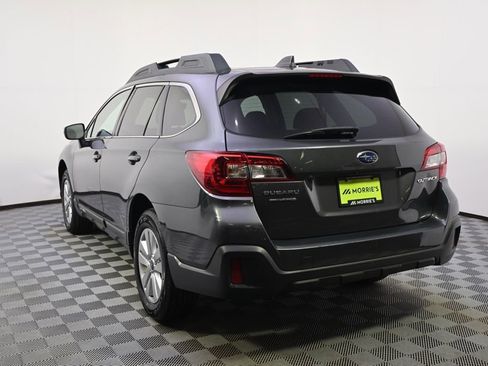 Used 2019 Subaru Outback 2.5i Premium image 4