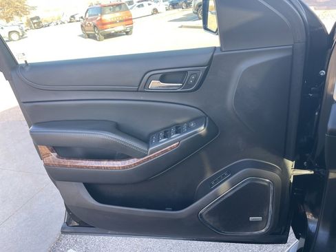 Used 2016 Chevrolet Suburban LTZ image 35