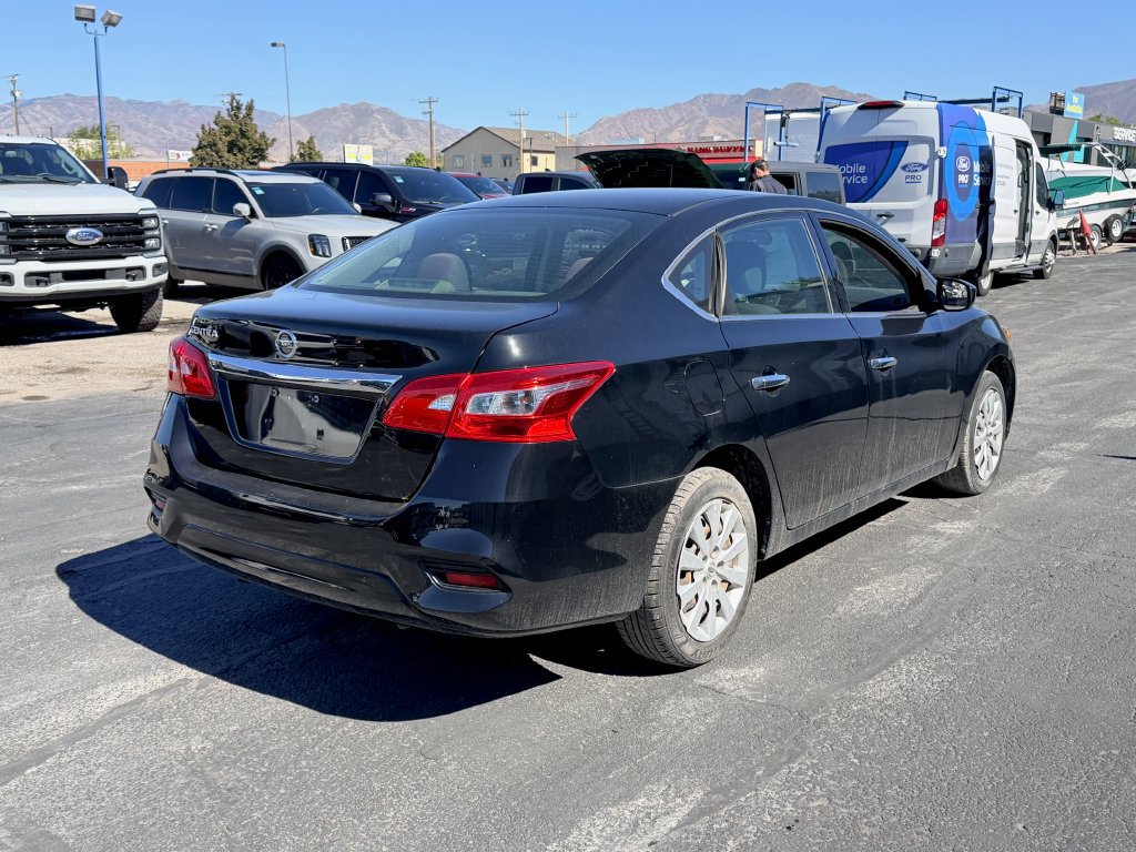 Used 2019 Nissan Sentra S FWD image 4