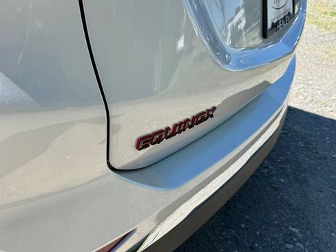 Certified 2021 Chevrolet Equinox Premier w/ Redline Edition AWD/4WD image 9