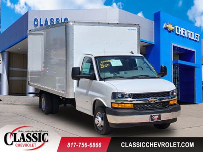 New 2025 Chevrolet Express 3500 w/ Power Convenience Package