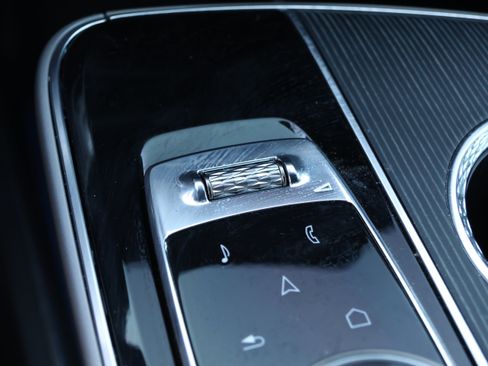 Used 2024 Cadillac Lyriq Luxury RWD image 28