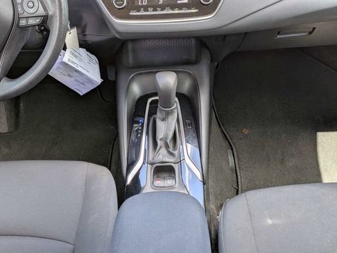Used 2020 Toyota Corolla LE FWD image 13