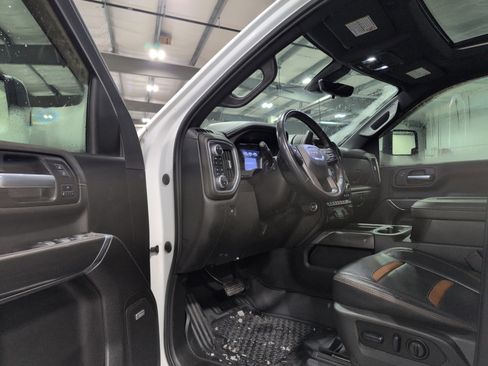 Used 2022 GMC Sierra 2500 AT4 w/ AT4 Premium Plus Package image 7