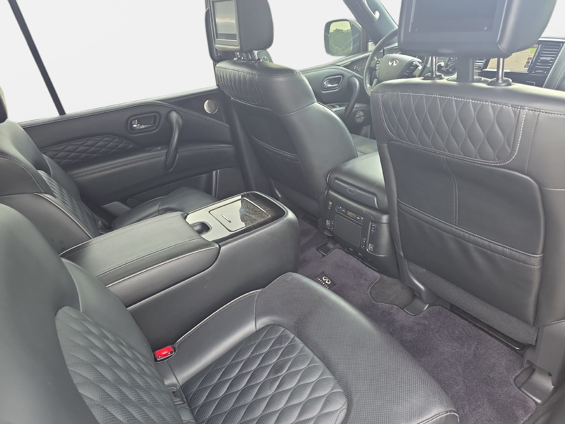 Used 2021 INFINITI QX80 Sensory w/ All-Season Package AWD/4WD image 11