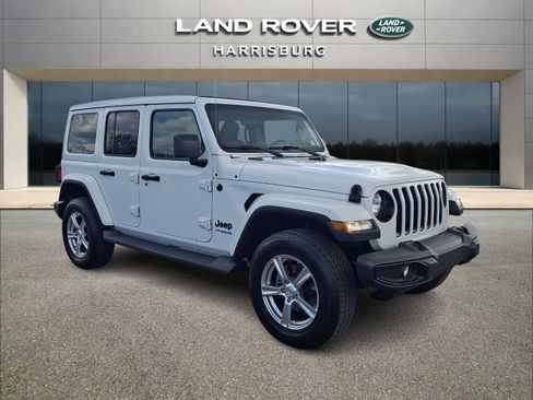 Used 2021 Jeep Wrangler Unlimited Sahara image 5