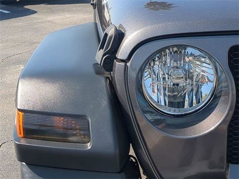 Certified 2021 Jeep Wrangler Sport image 10