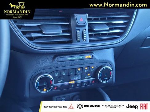 Used 2024 Ford Escape Active AWD/4WD image 11