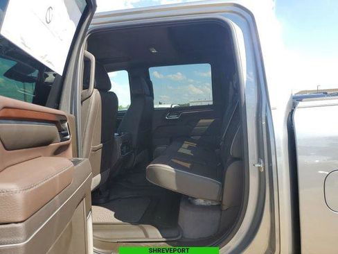 New 2026 GMC Sierra 2500 Denali w/ Denali Reserve Package image 9