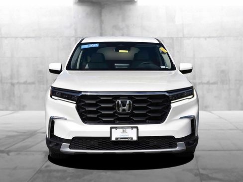 Certified 2025 Honda Pilot EX-L image 4