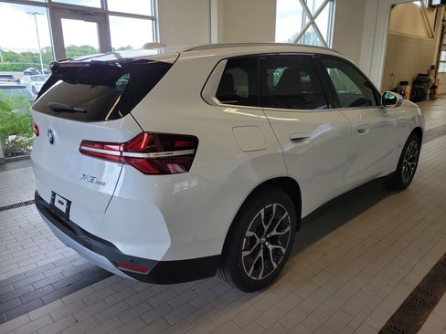 New 2026 BMW X3 xDrive30i w/ Convenience Package AWD/4WD image 7